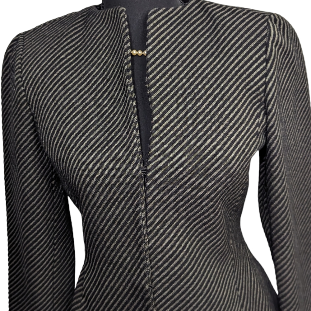 Ellen Tracy Linda Allard | Women’s Fitted Blazer | Black & Gray | Size 2P - XS - Picture 3 of 7